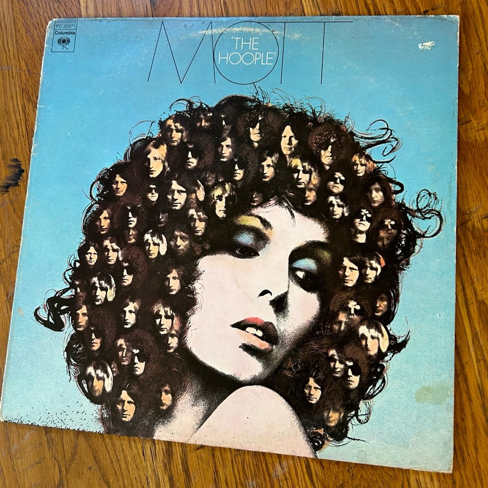 mott the hoople - “the hoople” lp (glam rock)